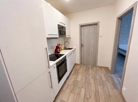 Pronájem bytu, 1+kk, 37 m²
