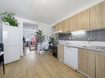 Prodej bytu, 2+1, 65 m²