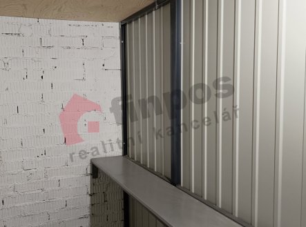 Pronájem komerčního objektu, obchodní centrum, 2 m²
