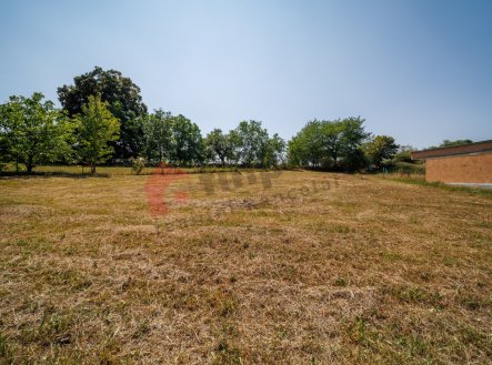 Prodej pozemku pro bydlení, 1 251 m²