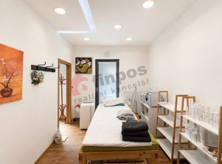 Pronájem komerčního objektu, výroba, 67 m²