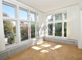 Pronájem komerčního objektu, sklad, 136 m²