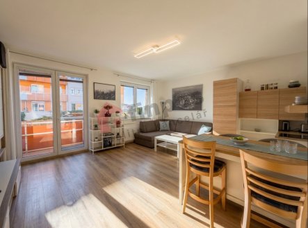 Pronájem bytu, 2+kk, 52 m²