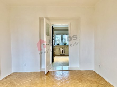 Pronájem bytu, 2+1, 56 m²