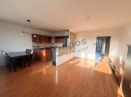Pronájem bytu, 3+kk, 69 m²