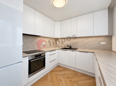 Pronájem bytu, 3+kk, 63 m²