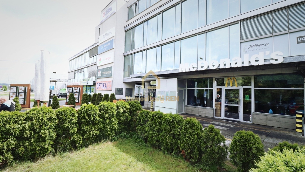 nabizi-pronajem-kancelarefrancouzska-6167-5-ostrava-poruba-img-6967-51bcde-1.jpg