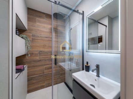 Prodej bytu, 2+1, 57 m²