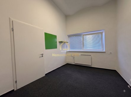 Pronájem kanceláře, 29 m²