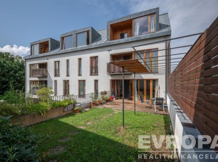 Prodej bytu, 3+kk, 96 m²