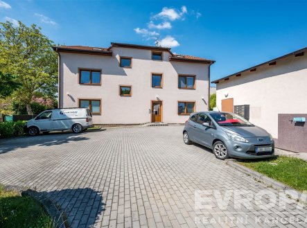 Pronájem bytu, 2+kk, 53 m²