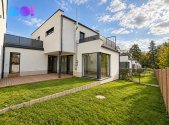 Prodej domu/vily, 200 m²