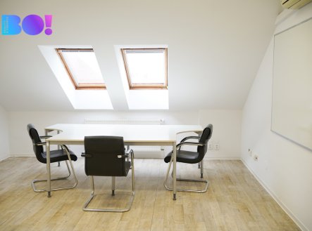 Pronájem kanceláře, 47 m²