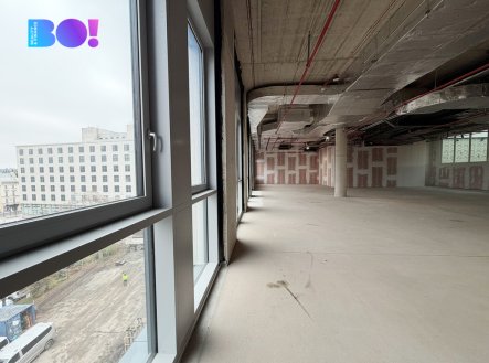Pronájem jiné komerční nemovitosti, 374 m²