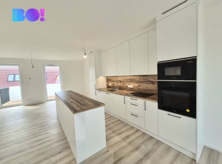 Pronájem bytu, 3+kk, 126 m²