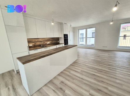 Pronájem bytu, 3+kk, 126 m²