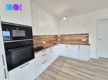 Pronájem bytu, 4+kk, 126 m²