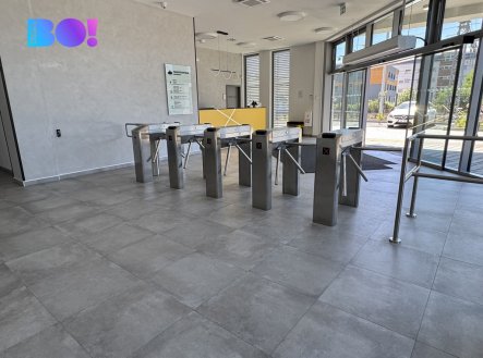 Pronájem kanceláře, 133 m²