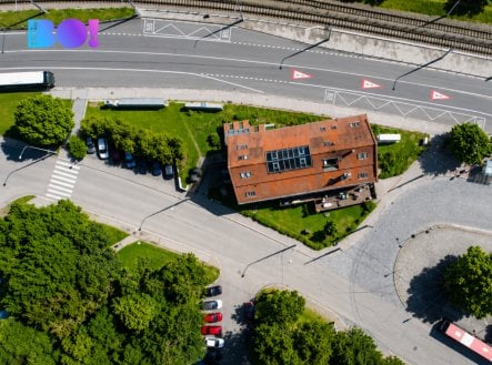 Prodej obchodní prostory, 956 m²