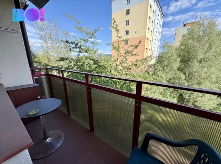 Pronájem bytu, 2+1, 60 m²