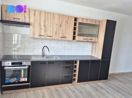 Pronájem bytu, 2+kk, 68 m²