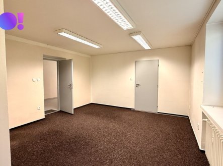 Pronájem kanceláře, 38 m²