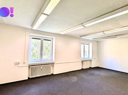 Pronájem kanceláře, 30 m²