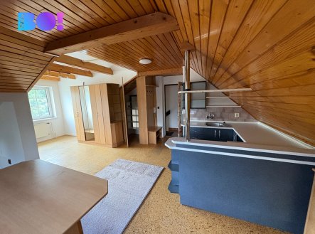 Pronájem bytu, 1+kk, 35 m²