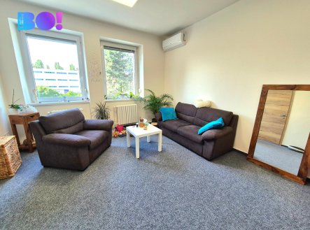 Pronájem kanceláře, 61 m² obrázek