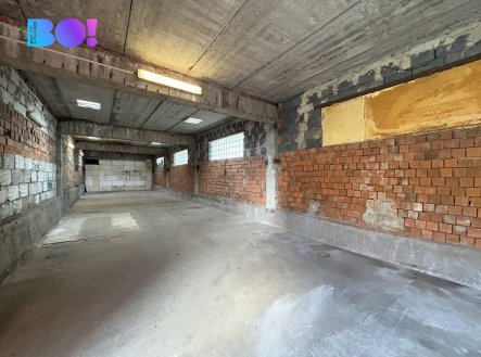Pronájem skladu, 132 m²