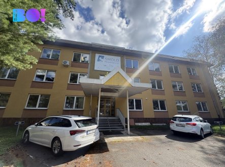 Pronájem kanceláře, 180 m²