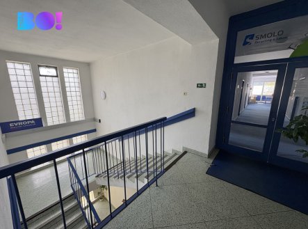 Pronájem kanceláře, 180 m²