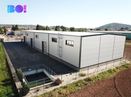 Pronájem skladu, 810 m²
