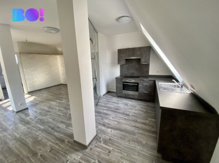 Pronájem bytu, 3+kk, 71 m²