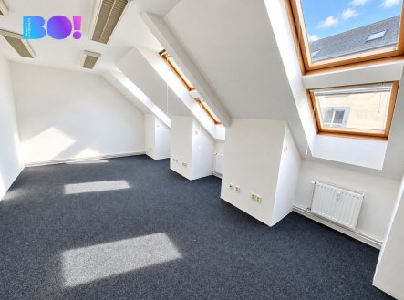 Pronájem kanceláře, 53 m²