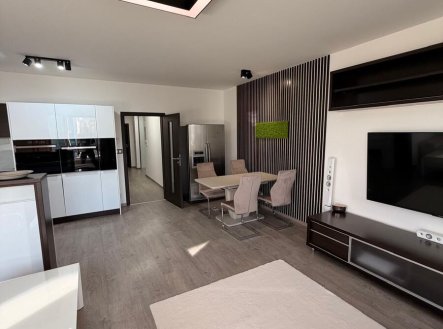 Pronájem bytu, 3+kk, 93 m²