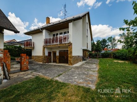 Prodej obchodní prostory, 330 m²