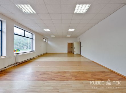 Prodej skladu, 237 m²