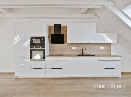 Prodej bytu, 2+kk, 81 m²