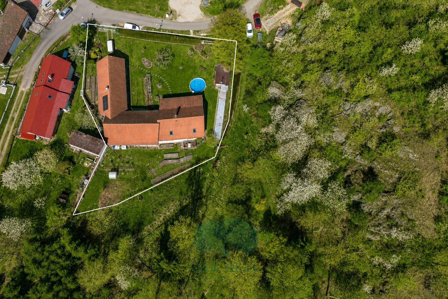 Pohled na celou nemovitost AI