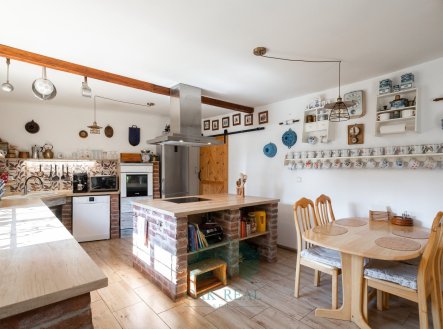 Prodej domu/vily, 284 m²