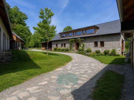 Prodej zemědělského objektu, 29 554 m²