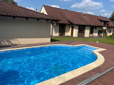 Prodej domu/vily, 272 m²