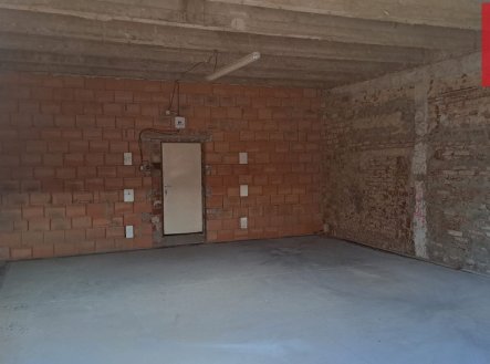 Pronájem skladu, 67 m²
