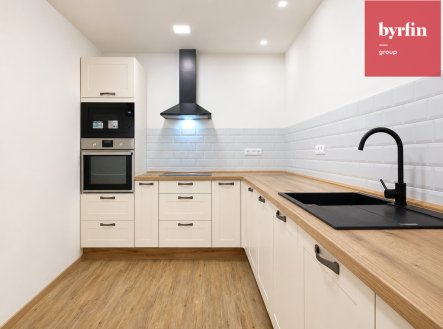 Pronájem bytu, 2+1, 65 m²