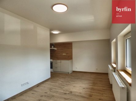 Pronájem bytu, 2+kk, 38 m²