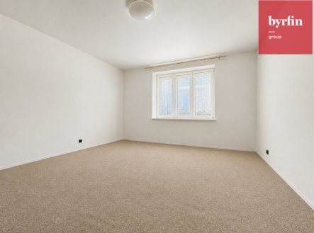Pronájem bytu, 1+1, 37 m²