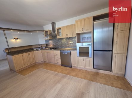 Pronájem bytu, 4+kk, 110 m²