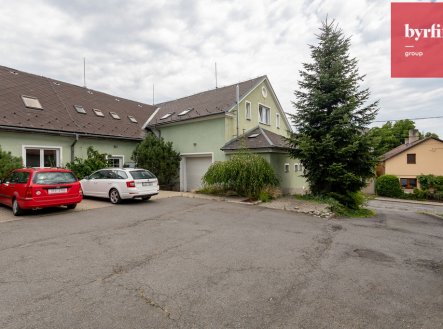 Pronájem kanceláře, 186 m²