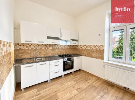 Pronájem bytu, 2+1, 79 m²